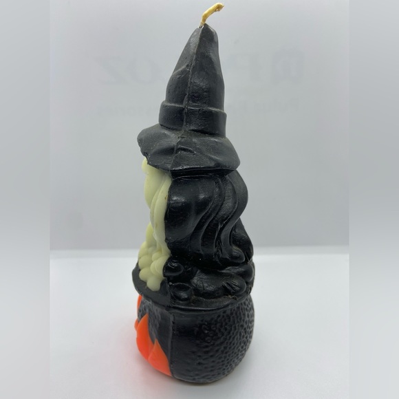 Vintage Gurley Halloween Candle Witch in Bubbling Cauldron Glow In The Dark - Picture 4 of 6